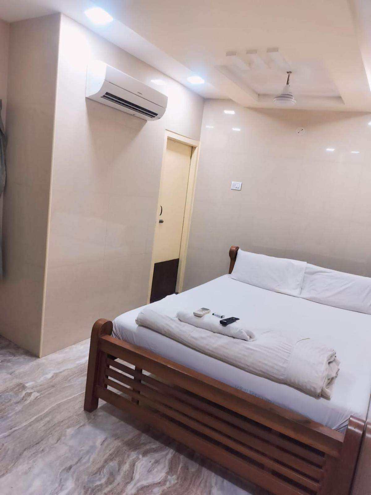 Hotel Mtc Guest House Chennai Bagian luar foto